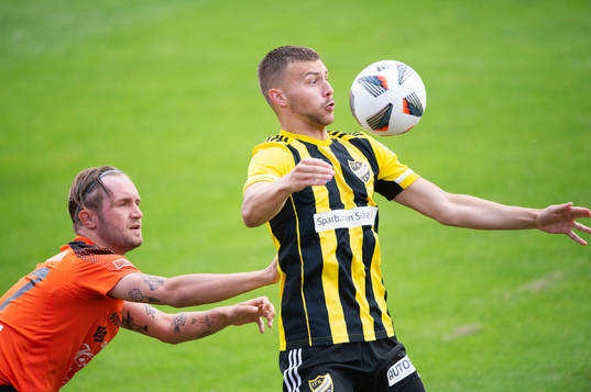 IFK Hässleholms Ivan Danielsson Andanovski  i matchen i