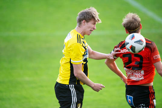 IFK Hässleholms Hugo Arvidsson  i matchen i div. 2 mellan