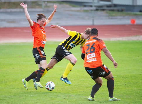 IFK Hässleholms Hugo Arvidsson  i matchen i div. 2 mellan