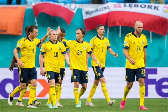 Players of Sweden celebrates
