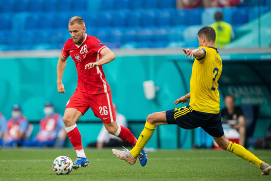 Tymoteusz Puchacz of Poland and Mikael Lustig of Sweden