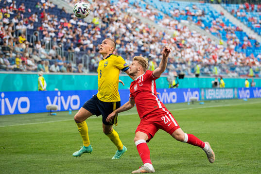 Ludwig Augustinsson of Sweden and Kamil Jozwiak of Poland
