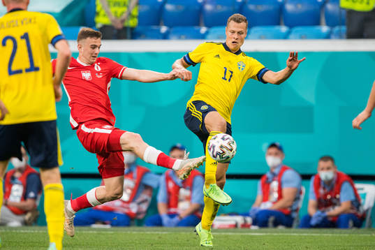 Kacper Kozlowski of Poland and Viktor Claesson of Sweden