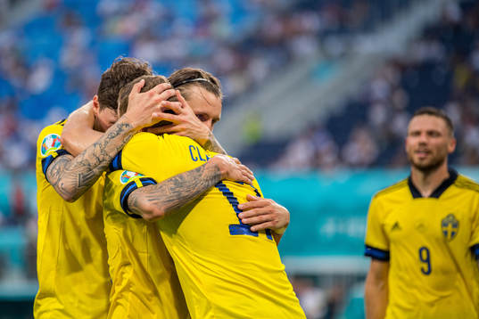 Viktor Claesson of Sweden celebrate with Victor Nilsson