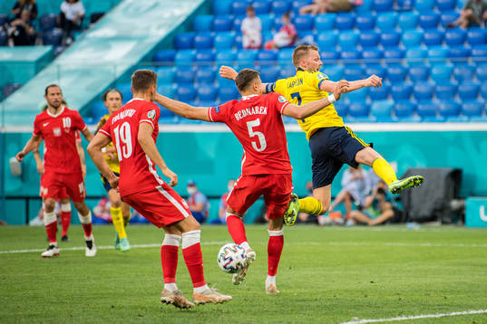 Przemyslaw Frankowski and Jan Bednarek of Poland against
