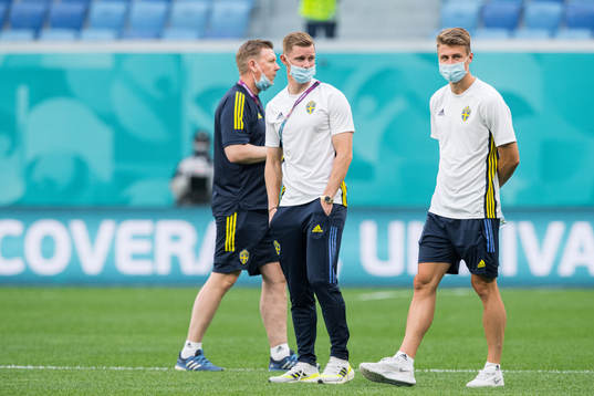 Emil Krafth and Mattias Svanberg of Sweden