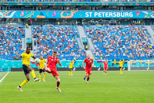 Alexander Isak of Sweden and Jan Bednarek of Poland