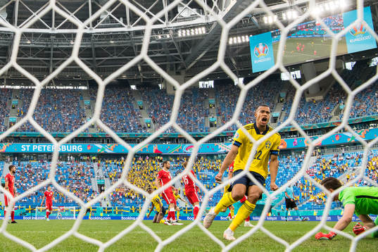 Robin Quaison of Sweden celebrates