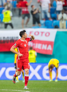 Robert Lewandowski of Poland celebrates
