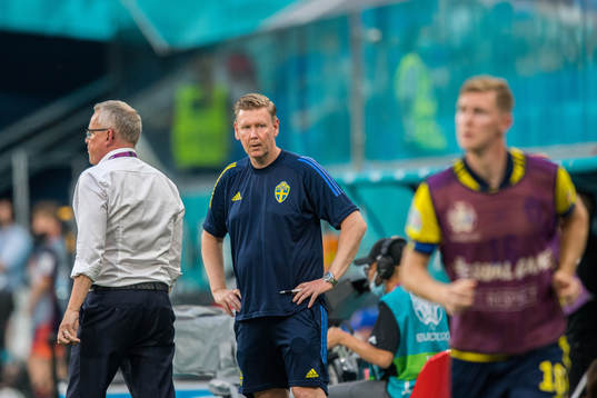 Head coach Janne Andersson and assistant coach Peter