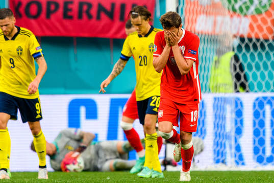 Bartosz Bereszynski of Poland looks dejected