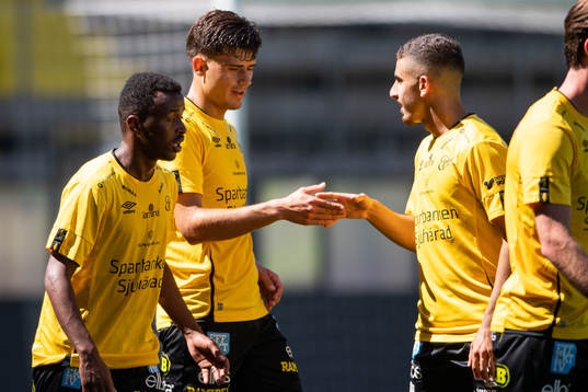 Elfsborgs Awil Hassan, Besfort Zeneli och Johannes