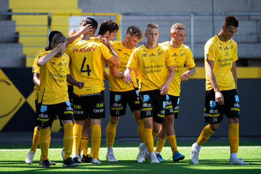 Elfsborgs spelare jublar