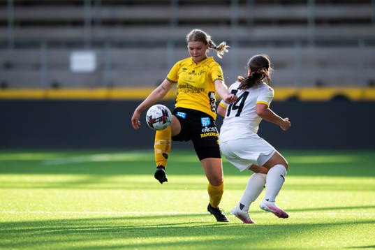 Elfsborgs Elin Dahl och Häckens Astrid Hedeås