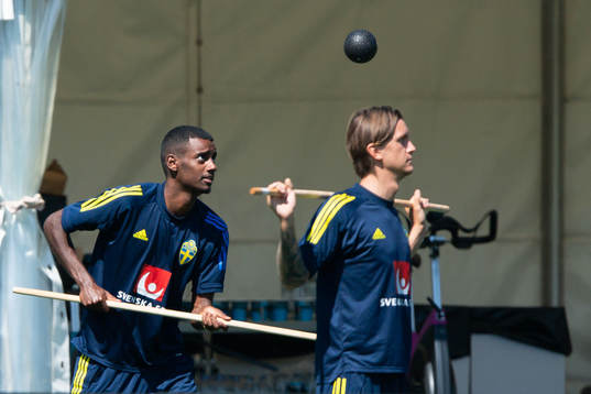Alexander Isak and Kristoffer Olsson of the Swedish