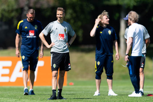Goalkeeper coach Maths Elfvendal of the Swedish national
