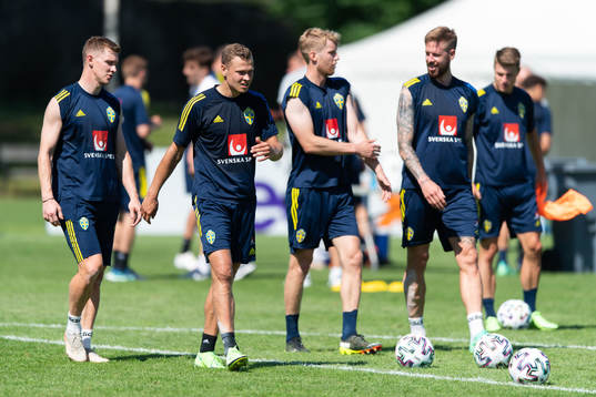 Emil Krafth, Viktor Claesson, Filip Helander and Pontus