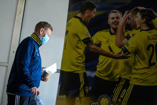 Assistant coach Peter Wettergren of the Swedish national