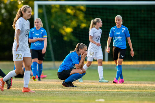 Halmstads Alma Haglund  deppar