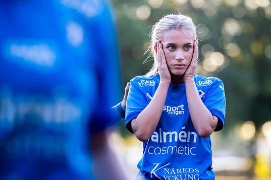 Halmstads Nellie Andersson deppar