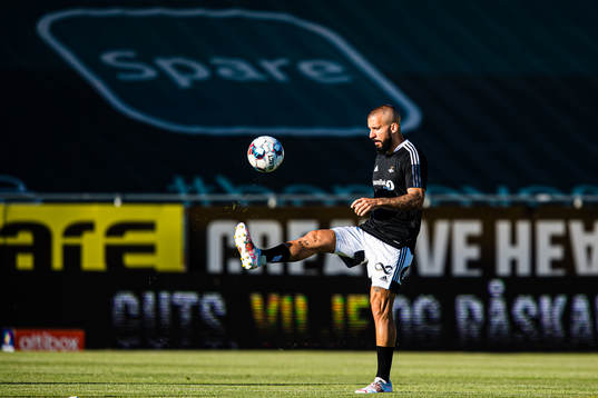Guillermo Federico Molins Palmeiro of Rosenborg warms up