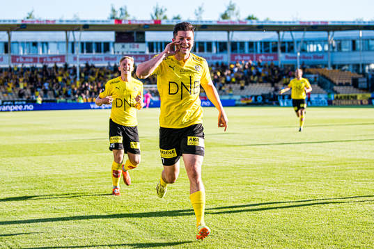 Pål Andre Helland of Lillestrøm celebrates