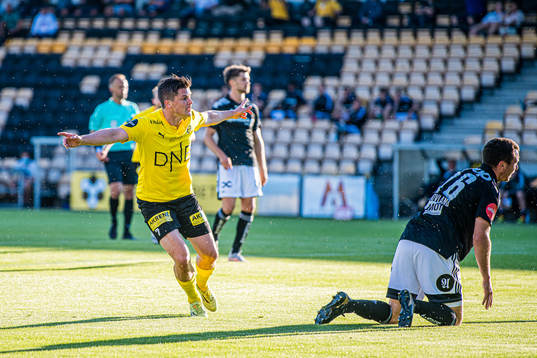 Pål Andre Helland of Lillestrøm celebrates