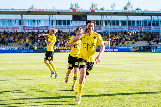Pål Andre Helland of Lillestrøm celebrates