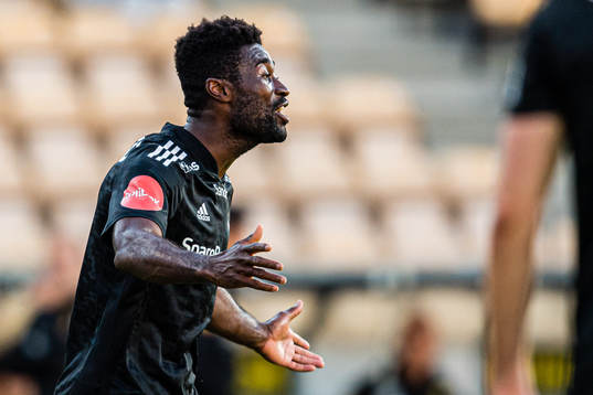 Alexander Banor Tettey of Rosenborg reacts