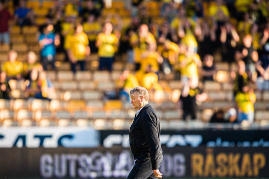 Åge Hareide, head coach of Rosenborg, looks dejected