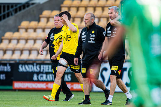 Pål Andre Helland of Lillestrøm walks off the pitch with