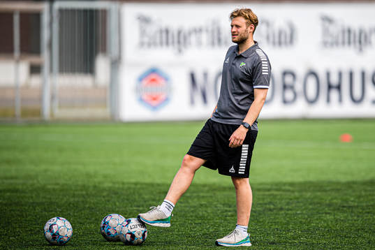Martin Klemetsrud Lindmark, head coach of Hønefoss