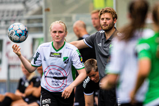 Martin Klemetsrud Lindmark, head coach of Hønefoss