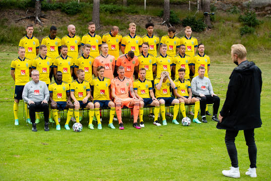 Players and coaches of the Swedish national football team