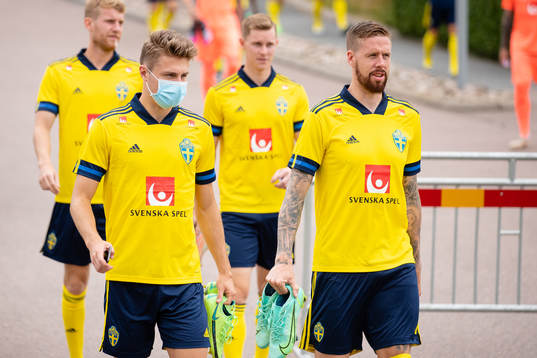 Mattias Svanberg and Pontus Jansson of the Swedish national
