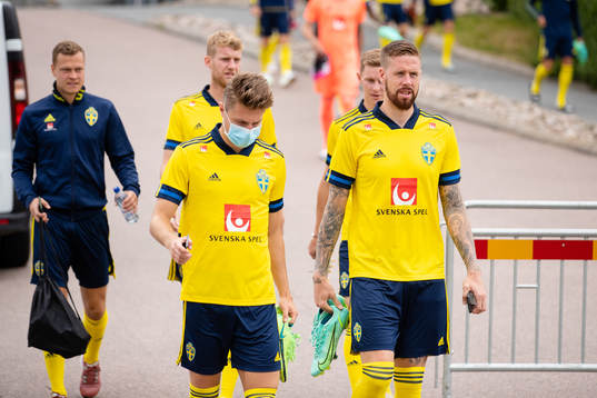 Mattias Svanberg and Pontus Jansson of the Swedish national