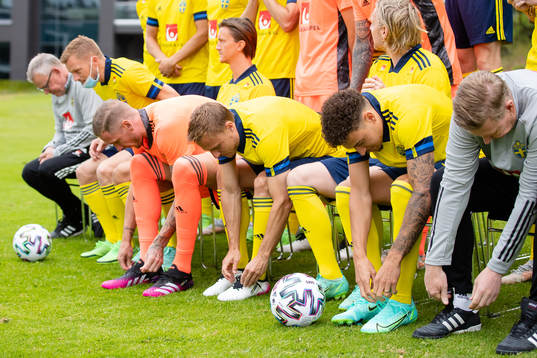 Goalkeeper Robin Olsen, Pierre Bengtsson, Jordan Larsson