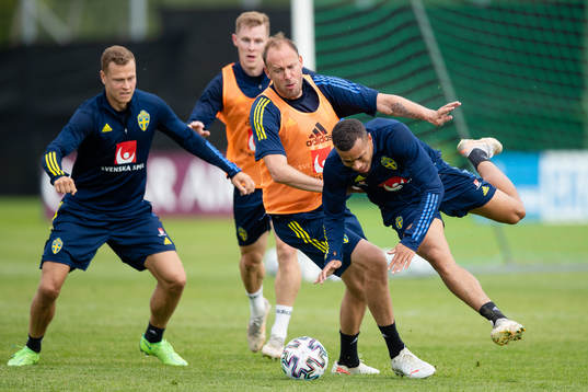 Andreas Granqvist  and Robin Quaison of the Swedish