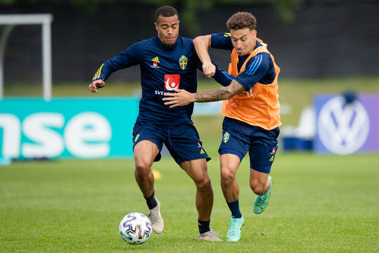 Robin Quaison and Jordan Larsson of the Swedish national