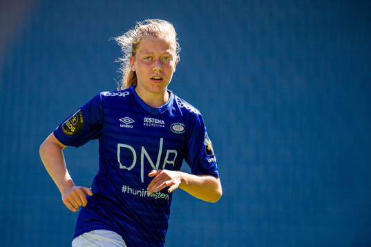 Amanda Jacobsen Andradóttir of Vålerenga