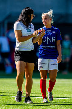 Dejana Stefanovic and Rikke Bogtveit Nygard of Vålerenga