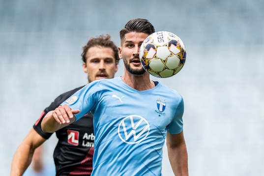 Bläddra bland fler bilder av Fotboll, Träningsmatch, Malmö FF - Midtjylland