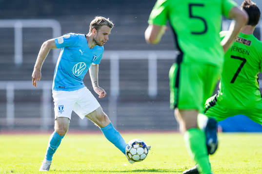 Malmö FFs Oscar Lewicki