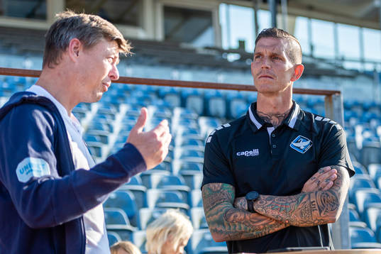 Malmö FFs huvudtränare Jon Dahl Tomasson och Köges