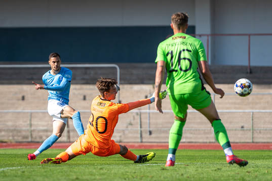 Malmö FFs Veljko Birmancevic gör 1-0