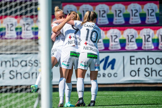 Rosengårds Hanna Bennison jublar
