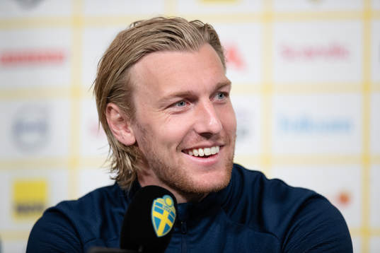 Bläddra bland fler bilder av UEFA Euro 2020, day 16, Sweden, press conference