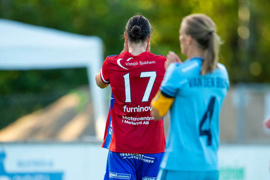 Vittsjös Emily Gielnik deppar