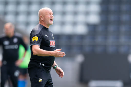  Häckens tränare Per-Mathias HögmoC