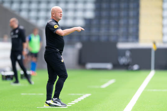 Häckens tränare Per-Mathias Högmo